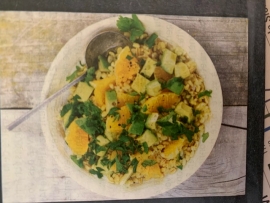 Salade de quinoa à l'orange et à l'avocat